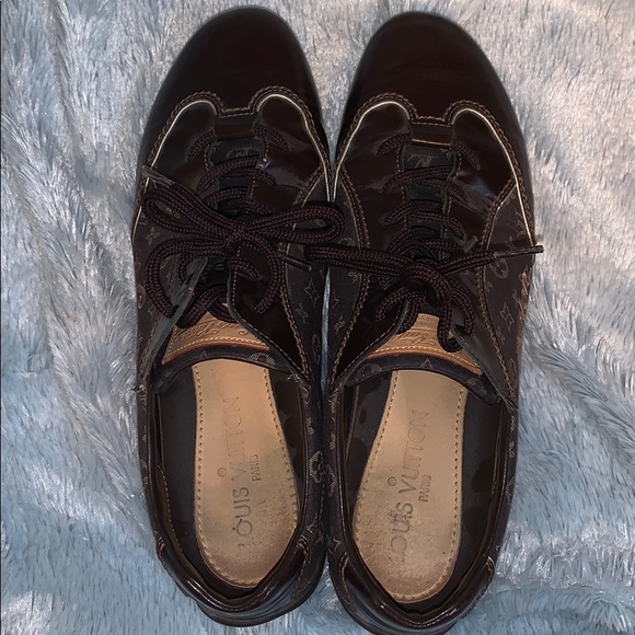 Louis Vuitton Brown Canvas Monogram Walking Shoes - Picture 3 of 5